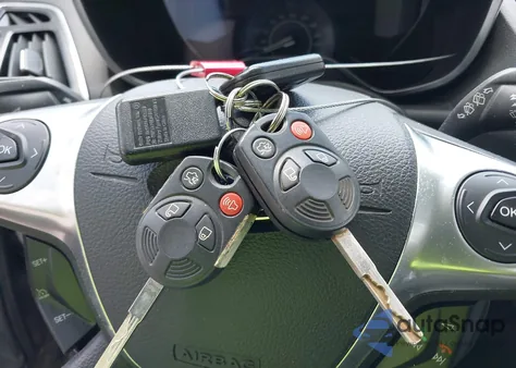 2013 Ford C-Max Hybrid Se from USA, damaged, VIN 1FADP5AU9DL534796